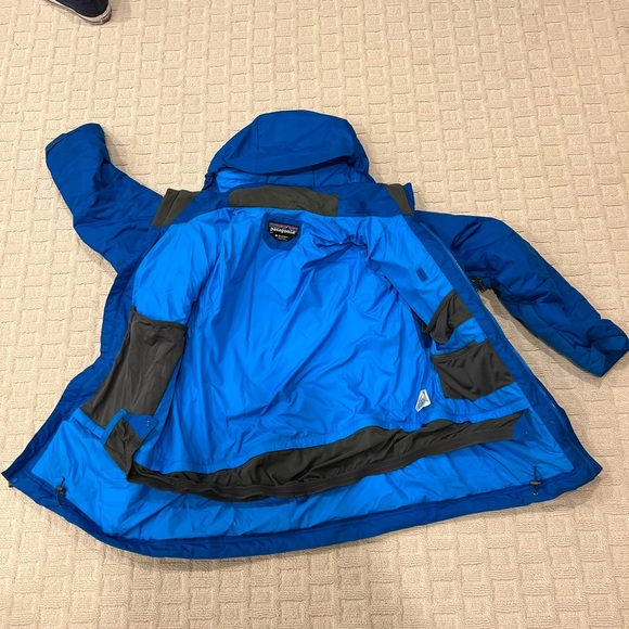 Patagonia Ski Jacket - Picture 3 of 5